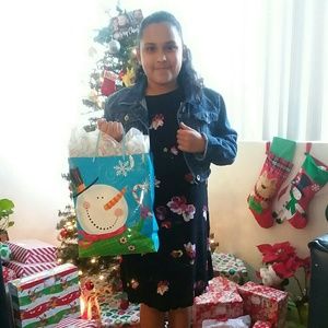 Meet your Posher, Reyna